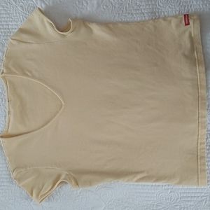 🌼 American Eagle Yellow V-neck Tshirt 🌼